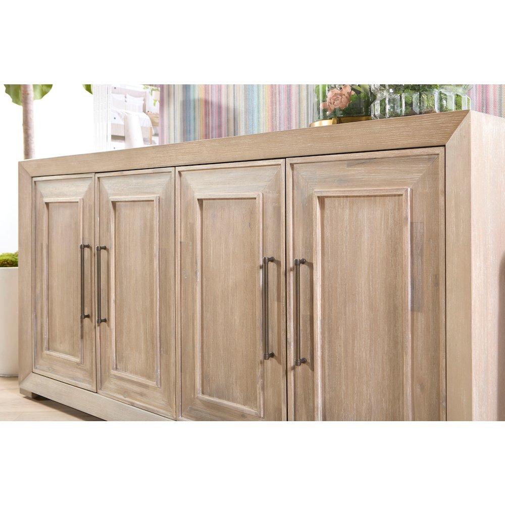 Traditions Transitional Hunter Media Sideboard. Picture 15