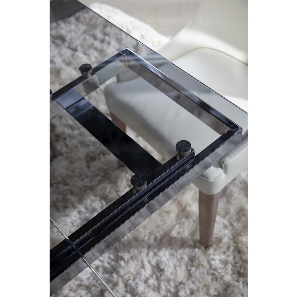 Meridian Contemporary Jett Extension Dining Table. Picture 11