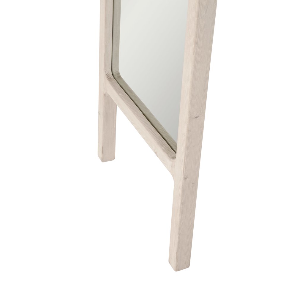 Bella Antique Transitional Laney Mirror. Picture 3