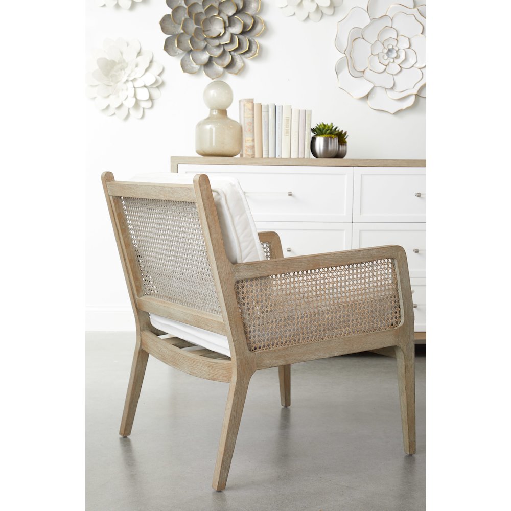 Stitch & Hand - Dining & Bedroom Transitional Leone Club Chair. Picture 11