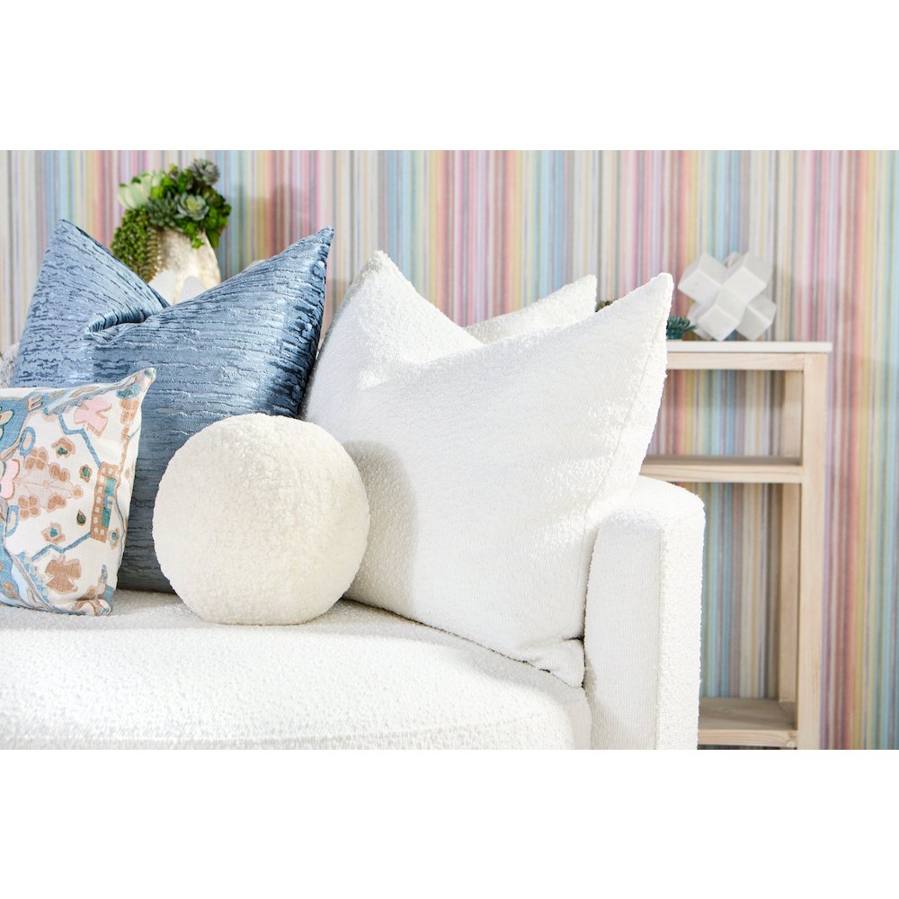 Stitch & Hand - Upholstery Transitional Lourne Grand Swivel Sofa Chair. Picture 17