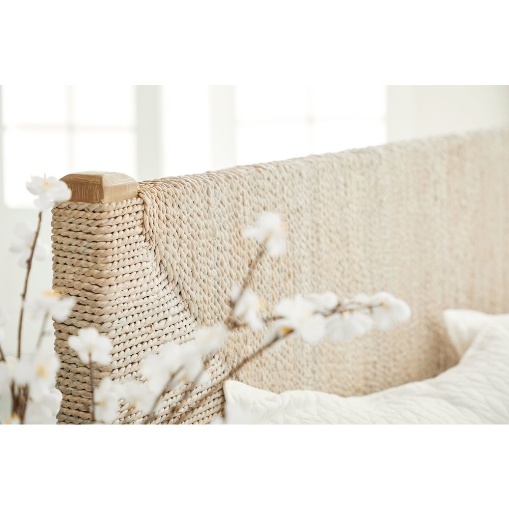 Woven Transitional Malay Queen Bed. Picture 10