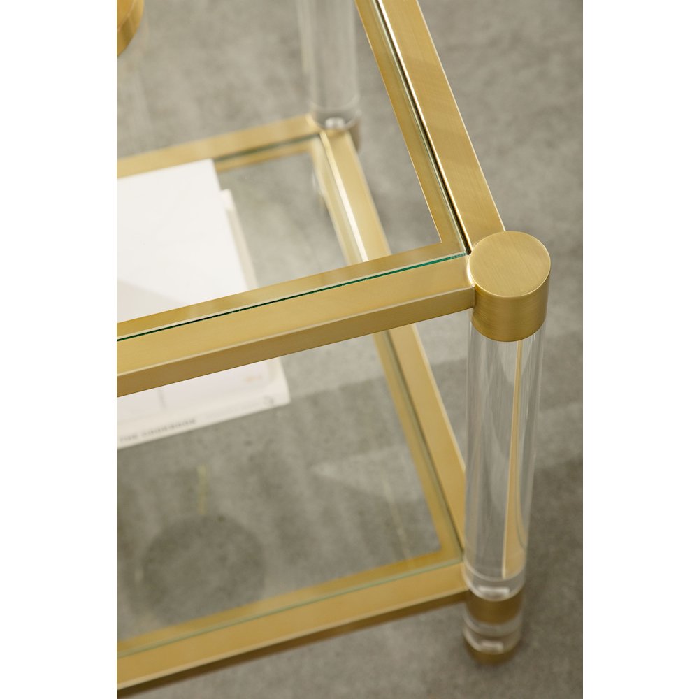 Traditions Transitional Nouveau End Table. Picture 7