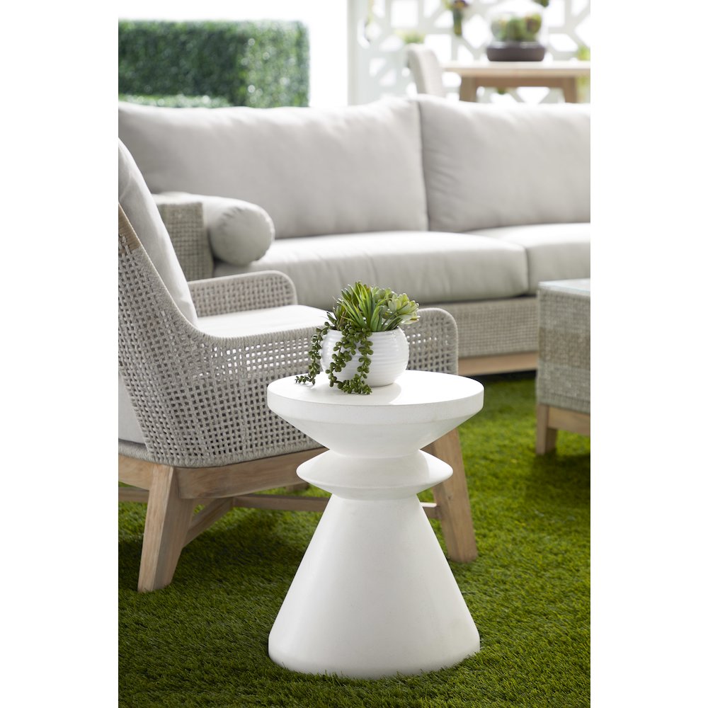 District Contemporary Pawn Accent Table. Picture 4