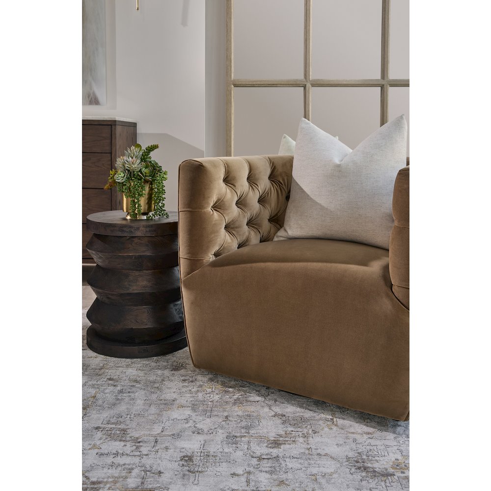 Bella Antique Transitional Pier Accent Table. Picture 5
