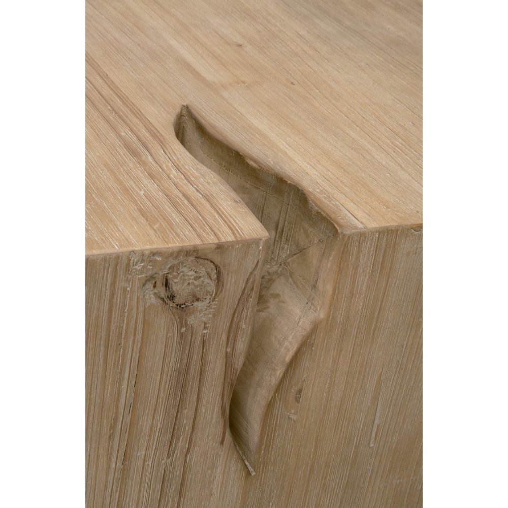 Bella Antique Transitional Reed End Table. Picture 7