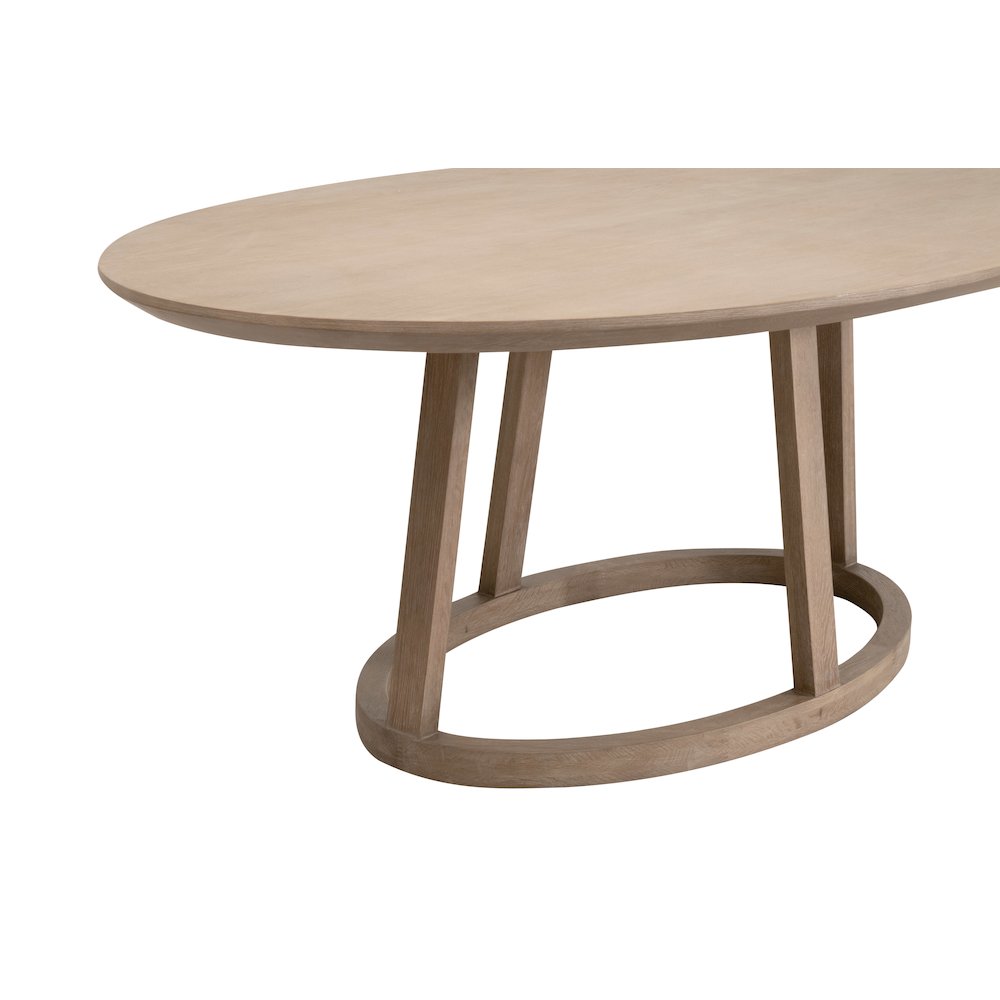 Bella Antique Transitional Reeves Oval Dining Table. Picture 4