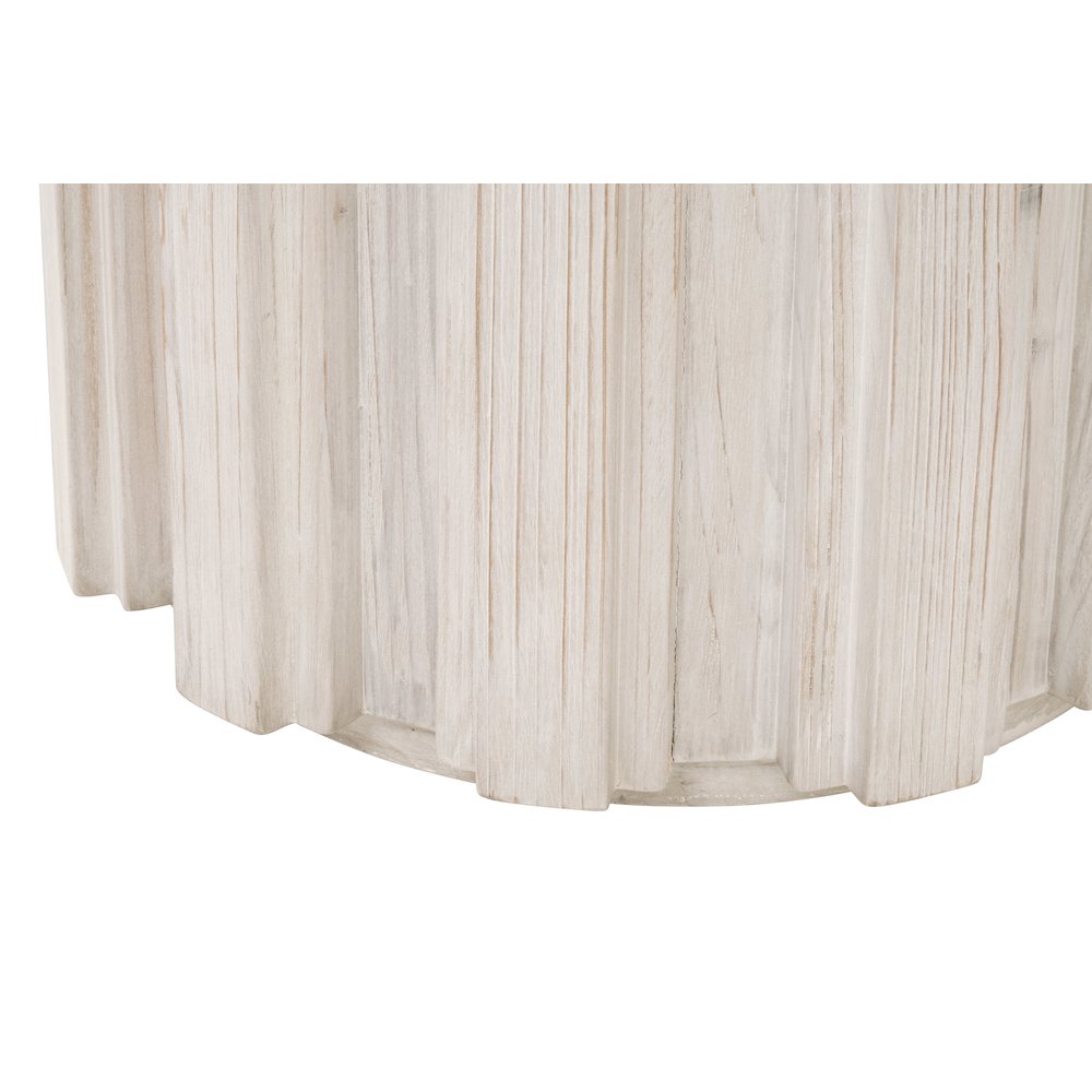 Bella Antique Transitional Roma Accent Table. Picture 5