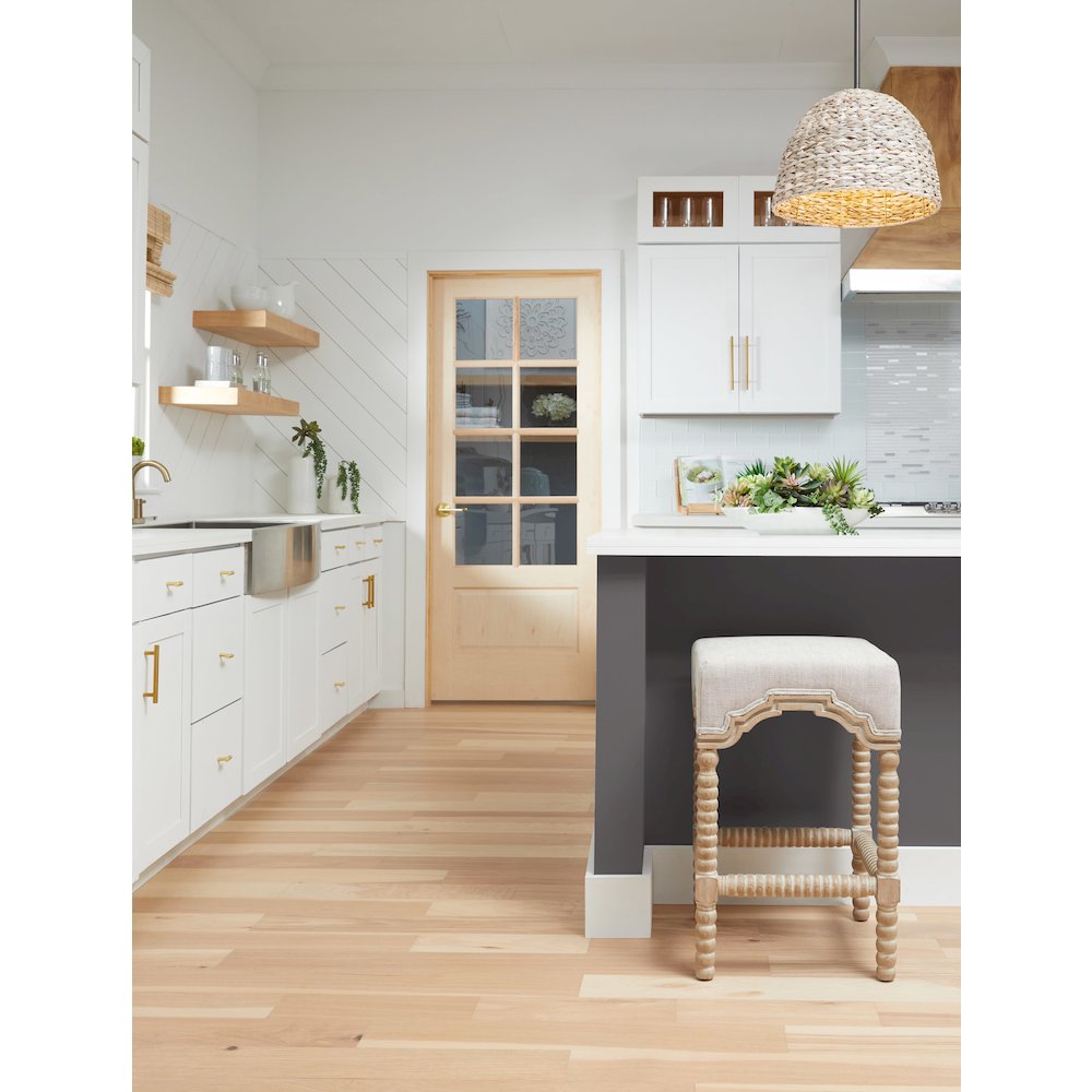 Essentials Transitional Rue Counter Stool. Picture 10