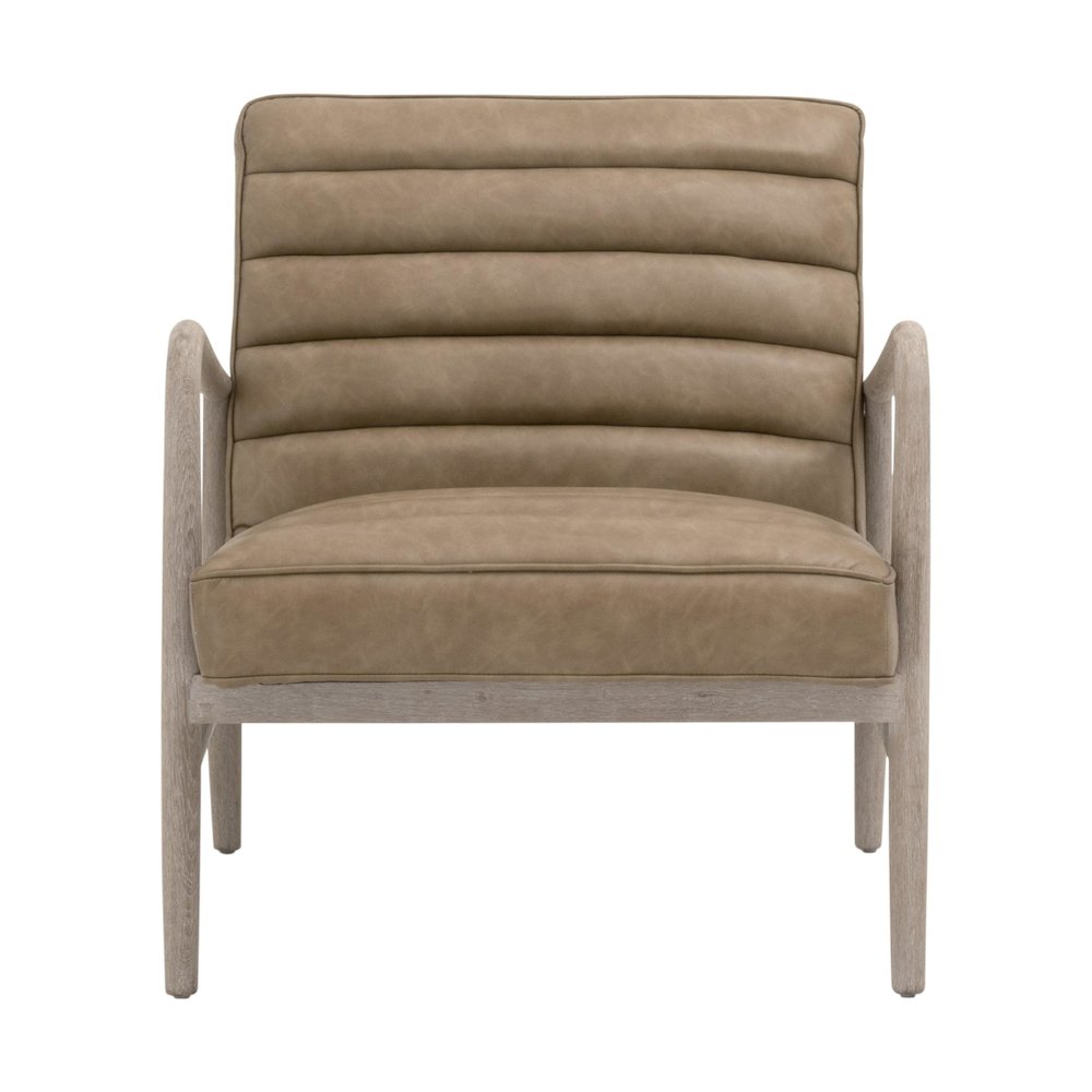 Tahoe Club Chair. Picture 1