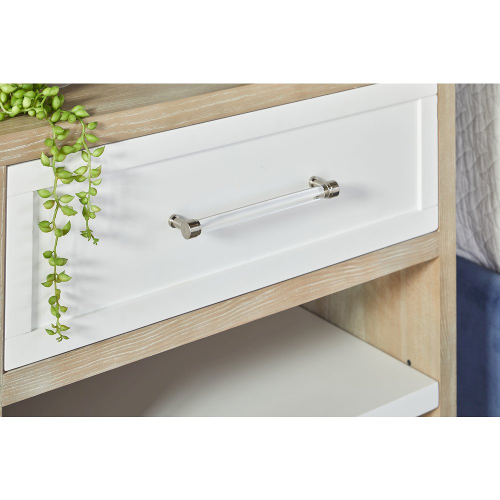 Traditions Transitional Wrenn 1-Drawer Nightstand. Picture 11