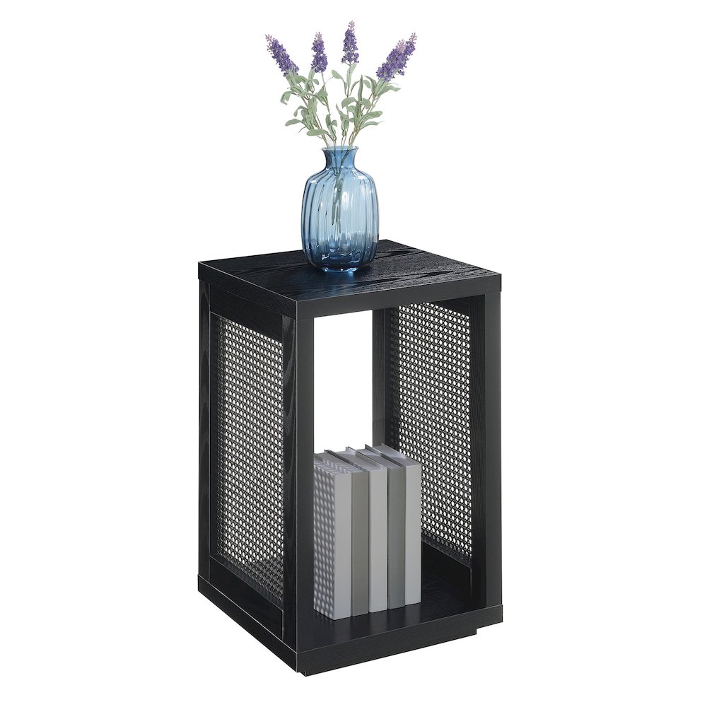 Northfield Admiral Weave End Table with Shelf. Picture 3