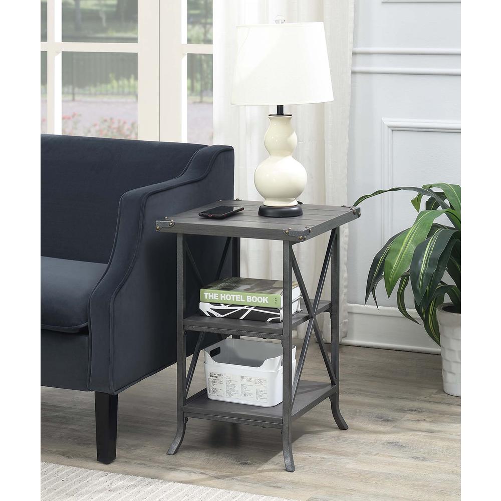 Brookline End Table. Picture 3