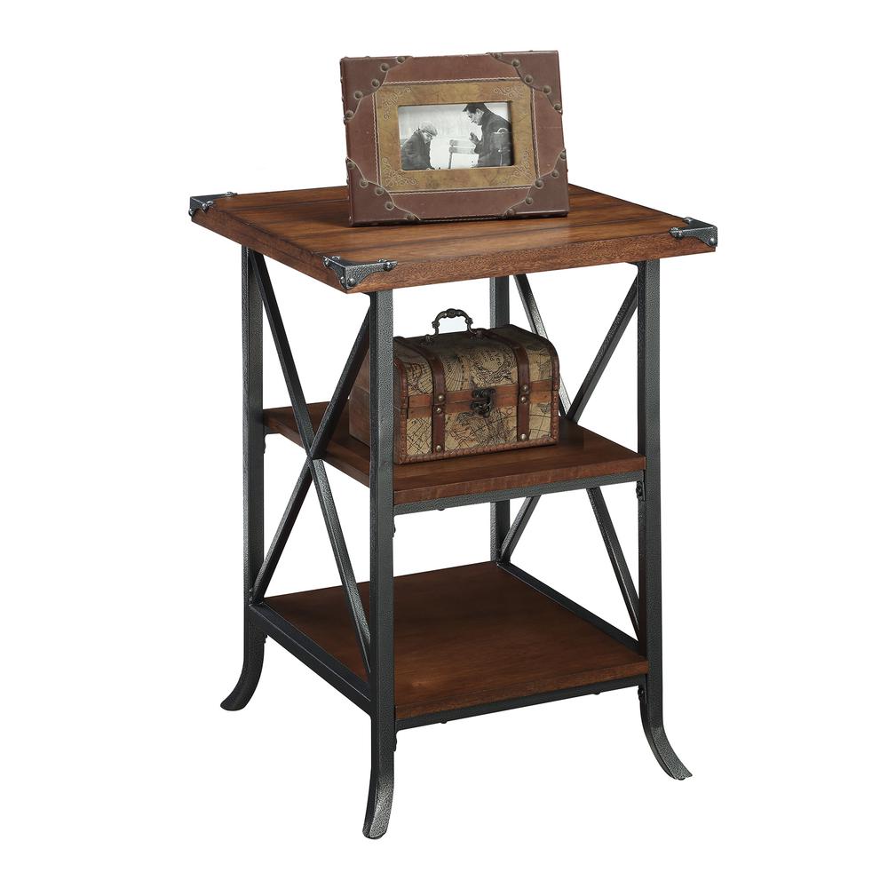 Brookline End Table. Picture 4
