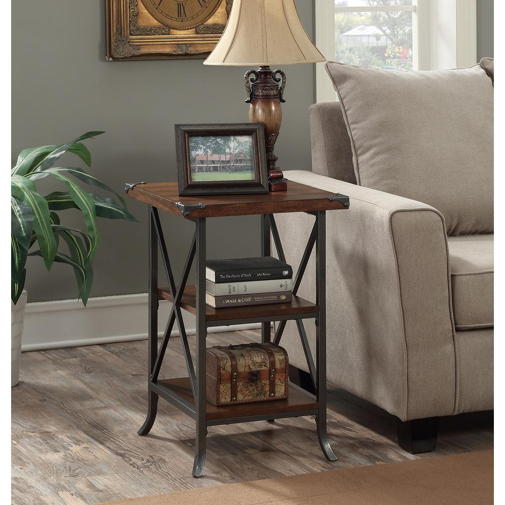Brookline End Table. Picture 3