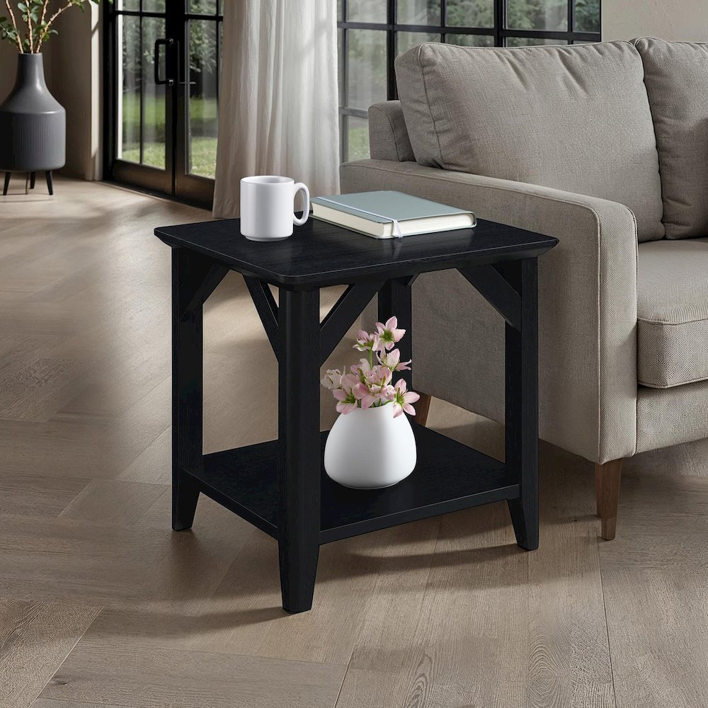 Winston End Table with Shelf. Picture 2
