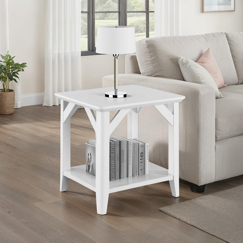 Winston End Table with Shelf. Picture 3