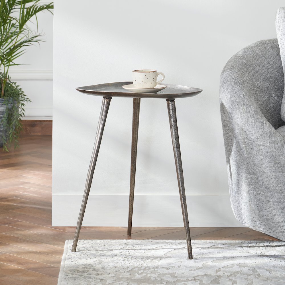 Bali Metal Tall End Table. Picture 2