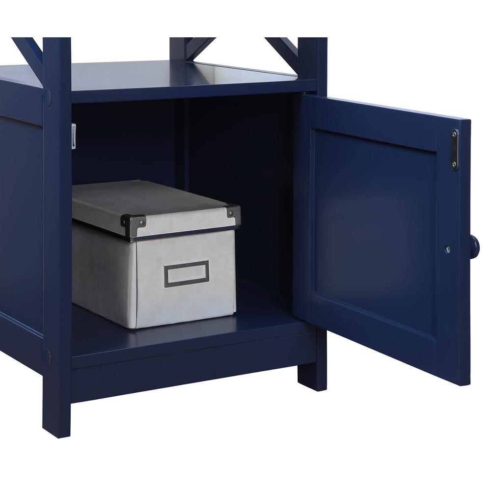 Oxford End Table with Cabinet. Picture 3