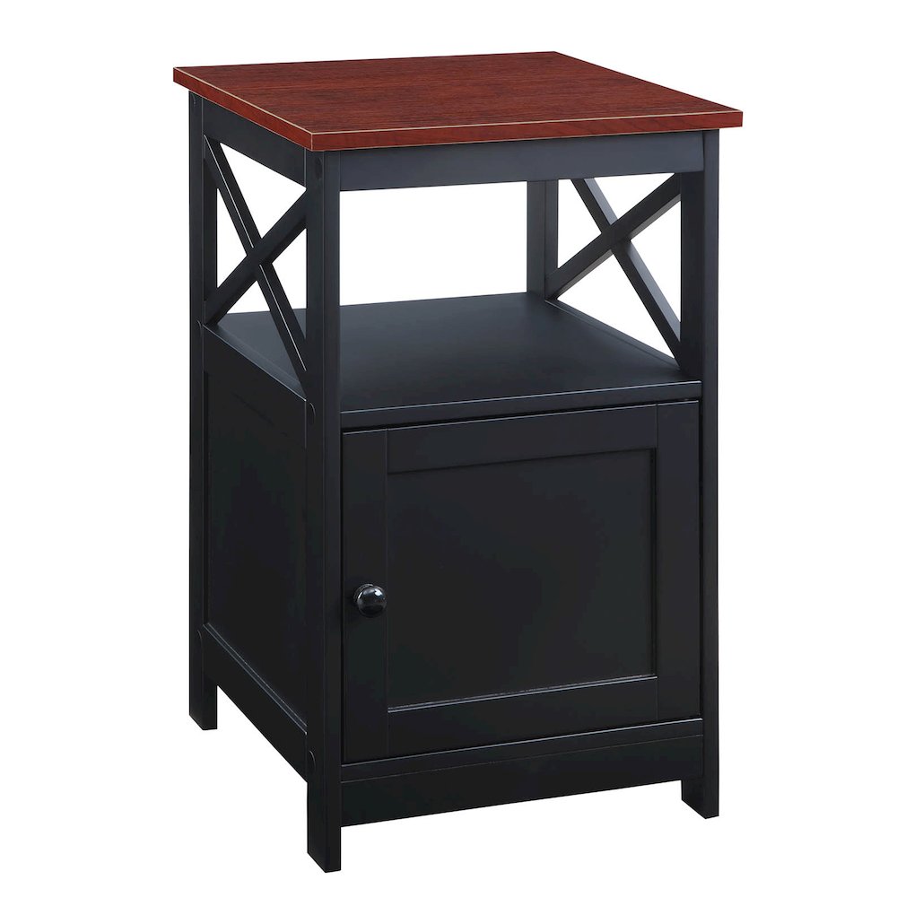 Oxford End Table with Cabinet. Picture 1
