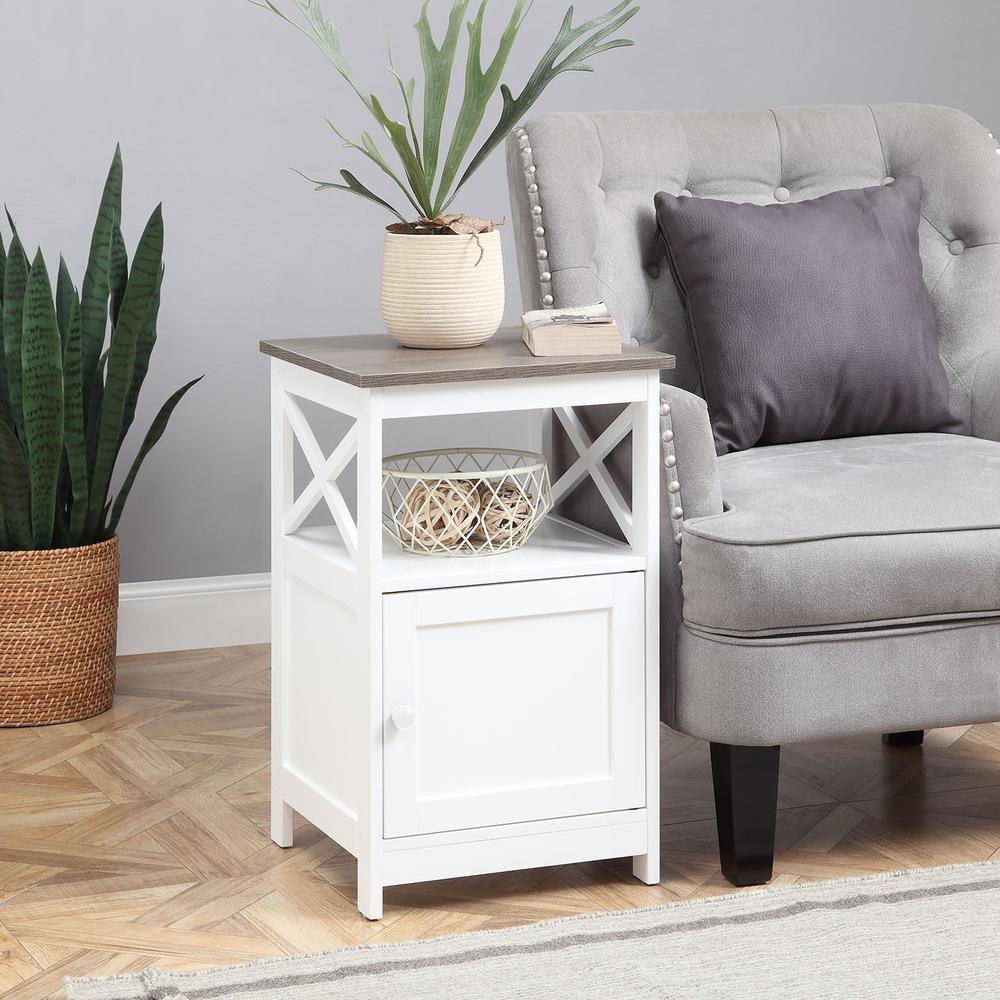 Oxford End Table with Cabinet. Picture 4