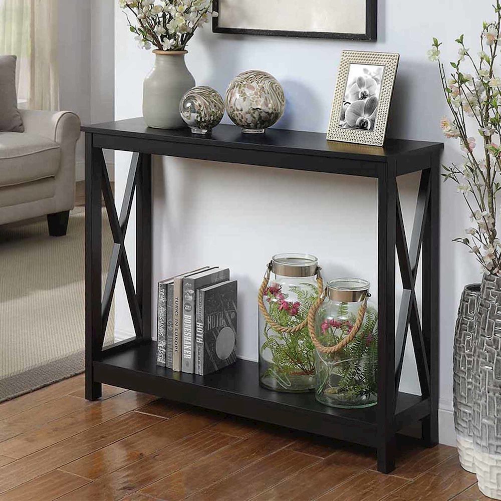 Oxford Console Table with Shelf. Picture 2