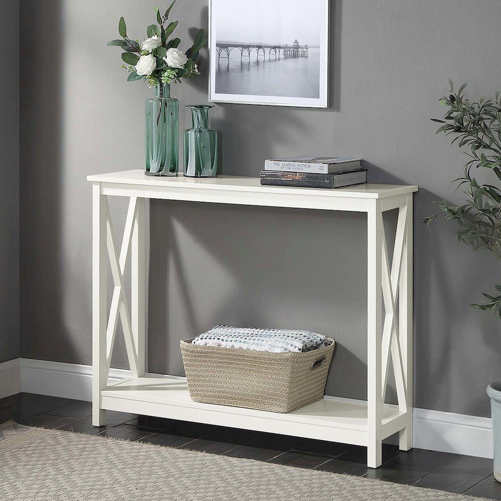 Oxford Console Table with Shelf. Picture 2