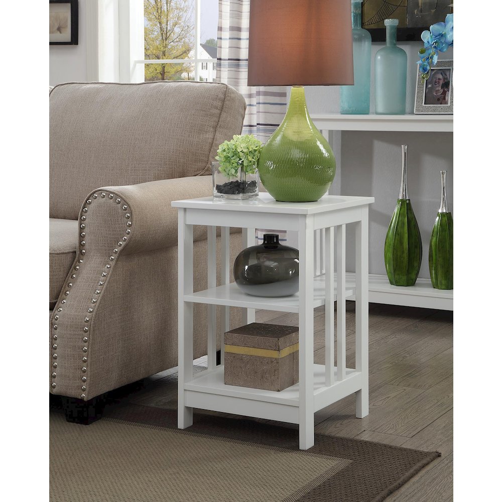 Mission End Table. Picture 2