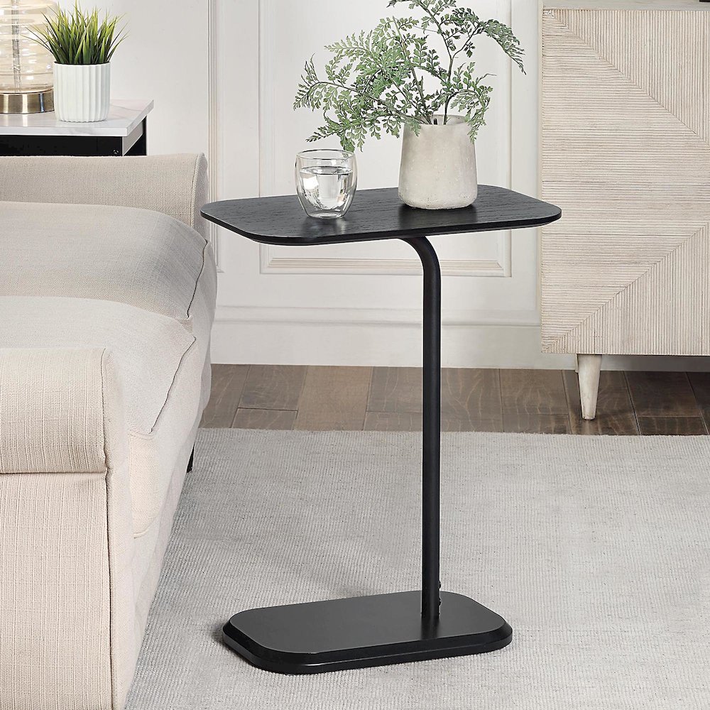 Oslo C End Table, Black. Picture 2