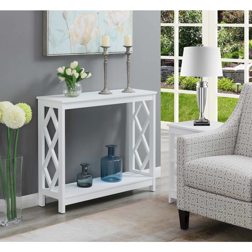 Diamond Console Table. Picture 2