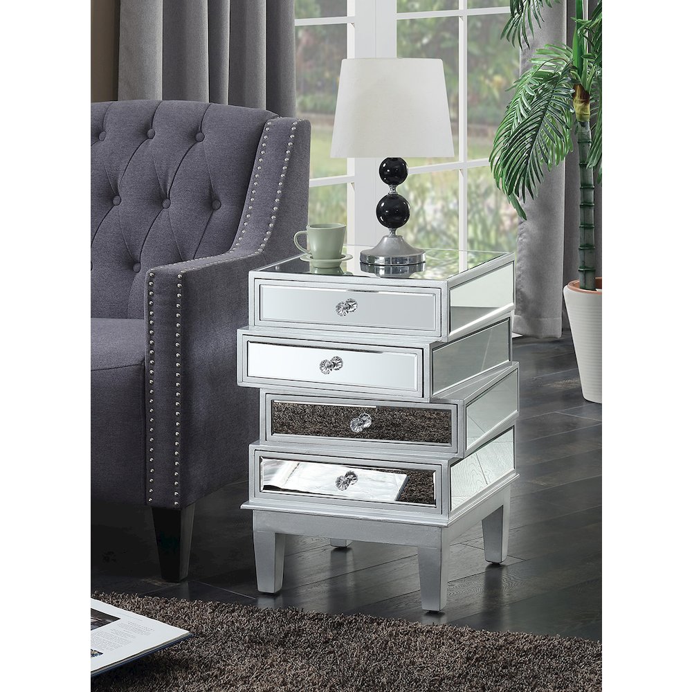 Gold Coast J Daniels End Table. Picture 2