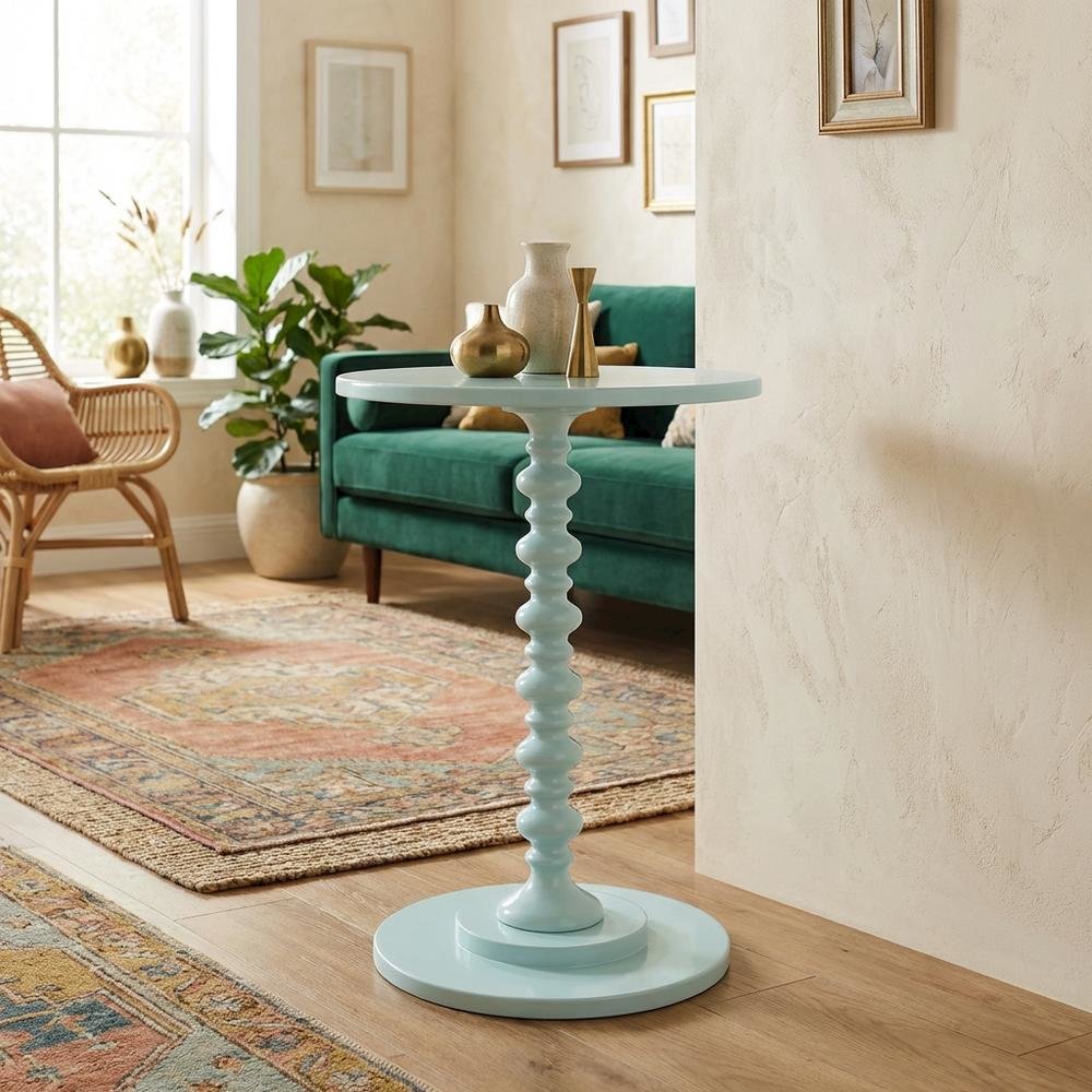 Classic Spindle Coffee Table with Sturdy Construction and Elegant Design. Picture 2
