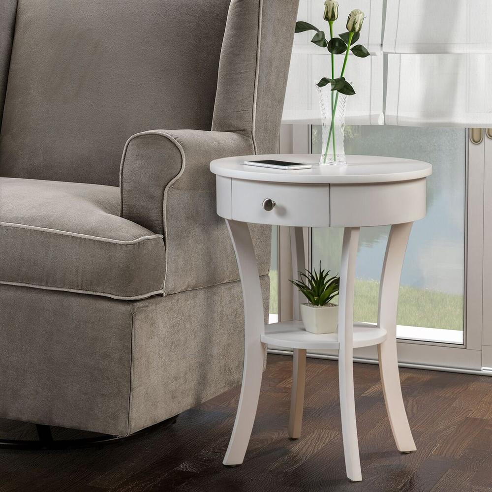 Classic Accents Schaffer End Table. Picture 1