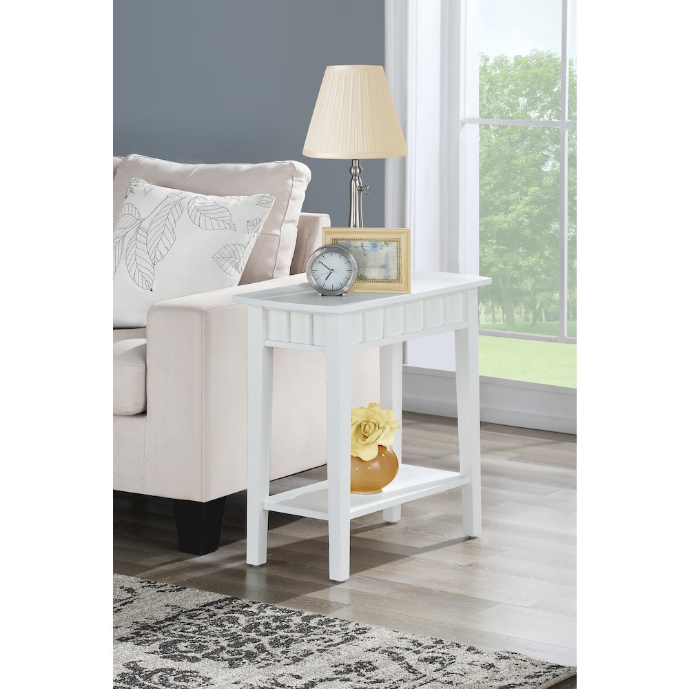 Dennis End Table. Picture 2