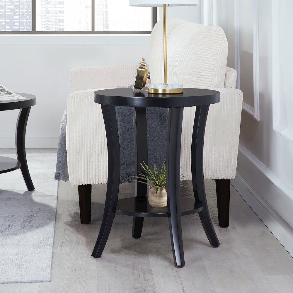 Charleston Round End Table with Shelf. Picture 2