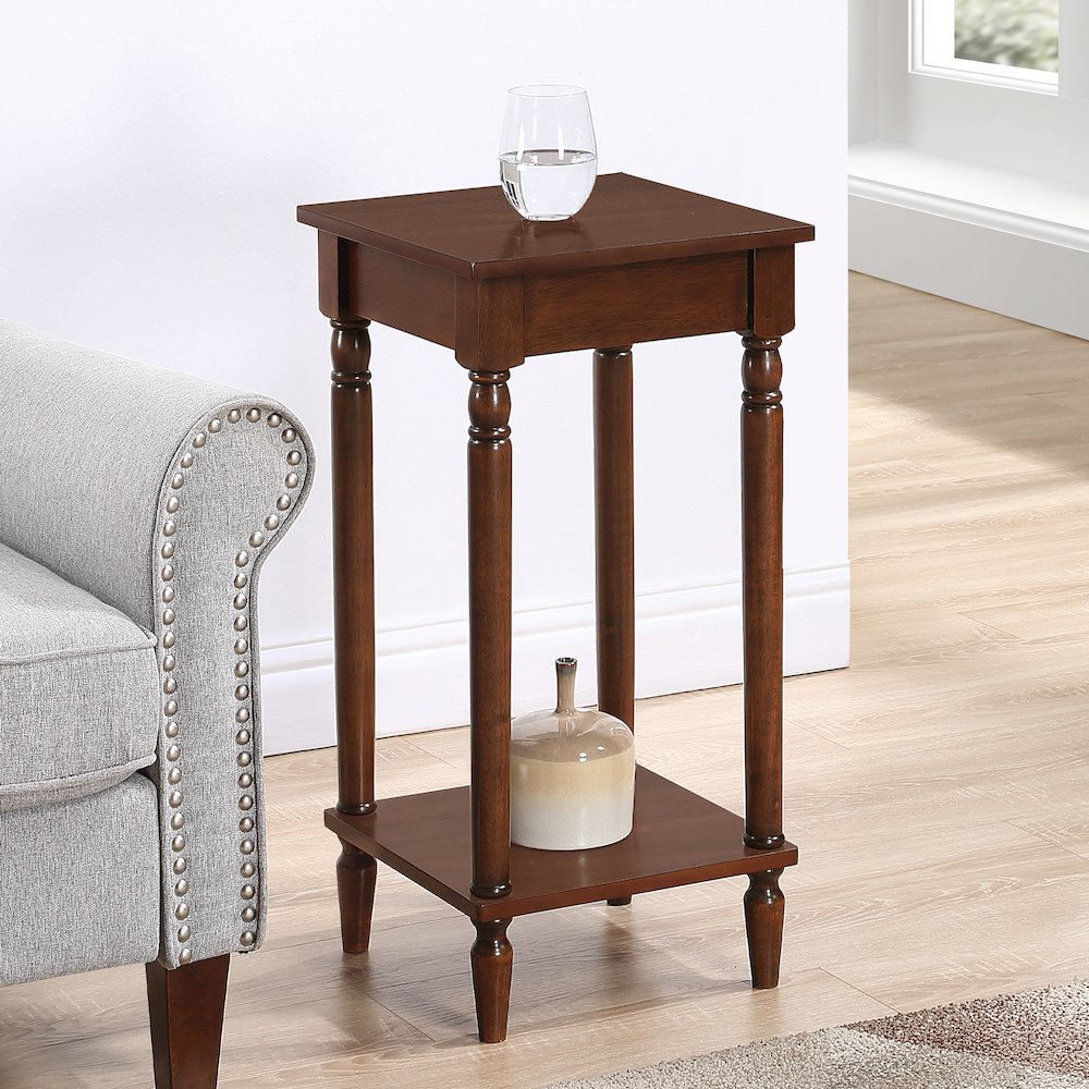 French Country Kim End Table with Shelf. Picture 2