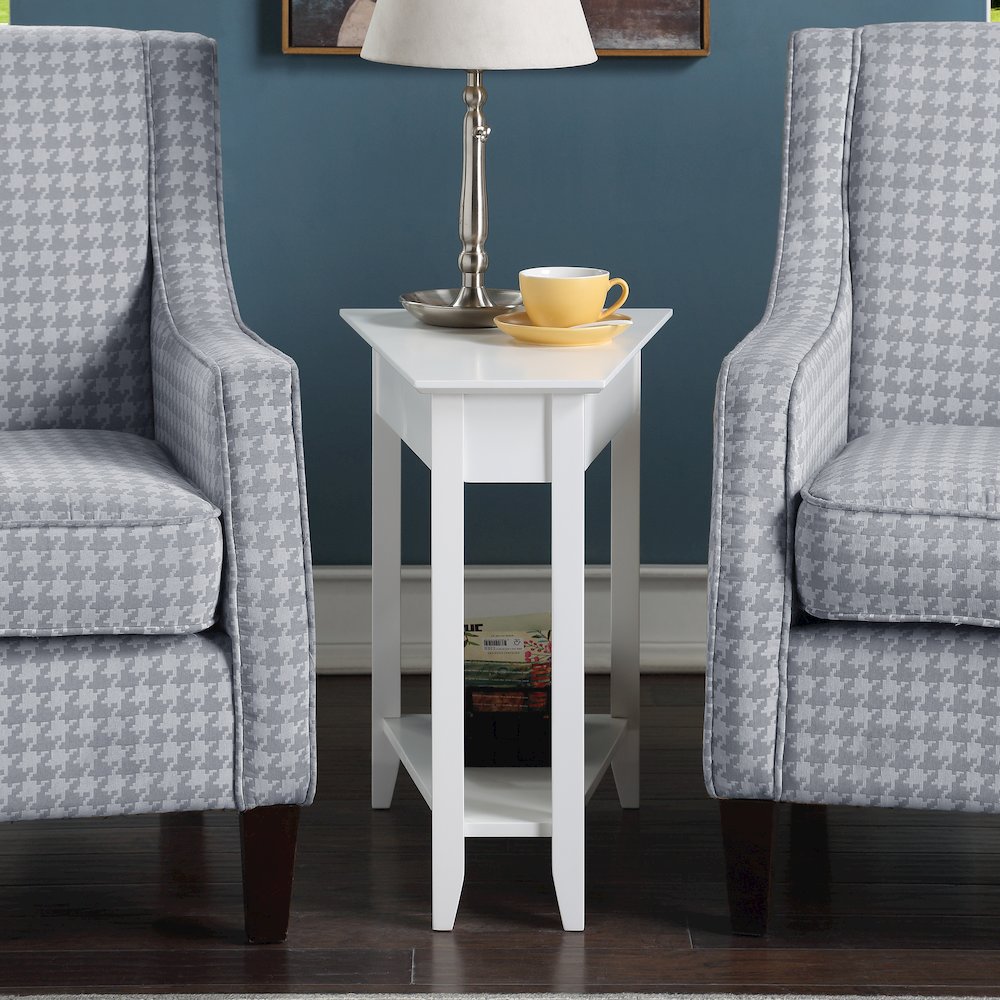 American Heritage Wedge End Table with Shelf. Picture 3