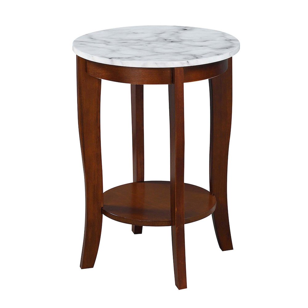 American Heritage Round End Table. Picture 1