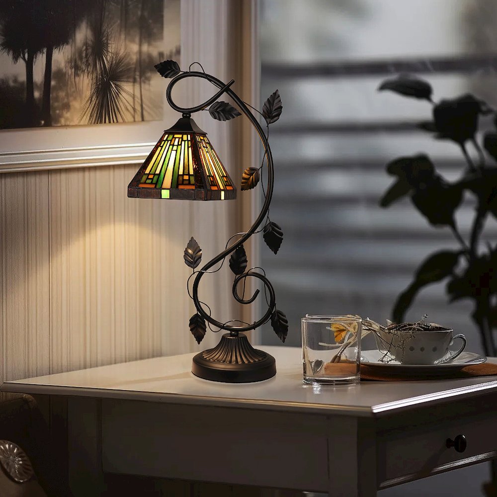Innes Tiffany-Style 1-Light Mission Accent Table Lamp 6" Shade. Picture 7