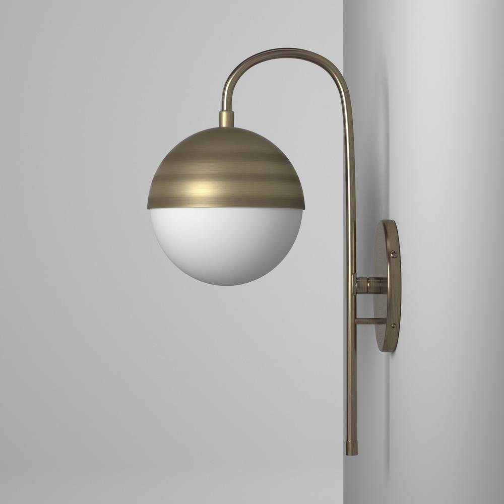 1LT Halogen Sconce AB, WH Opal Glass HW + Plug. Picture 5