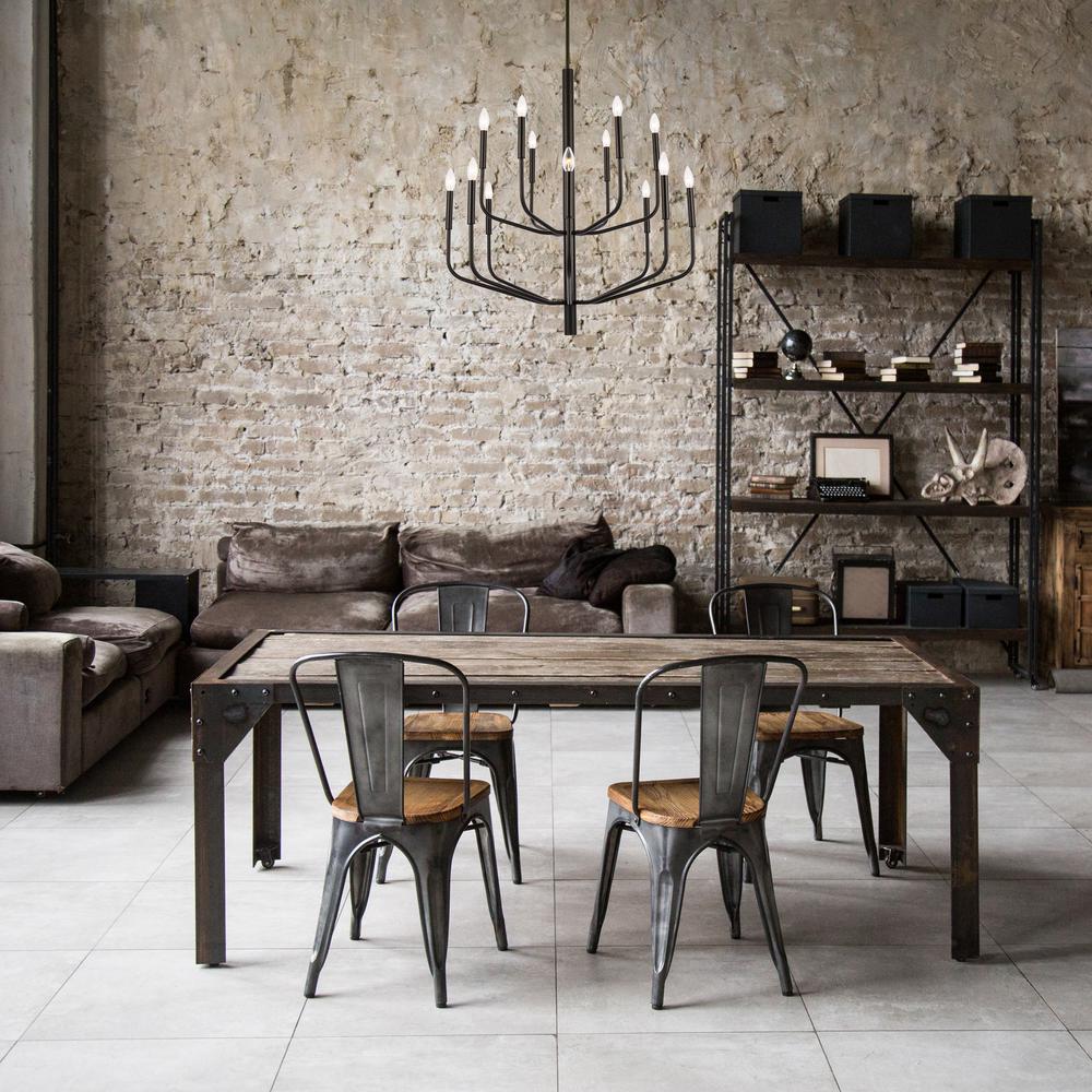 14LT Chandelier, MB. Picture 1