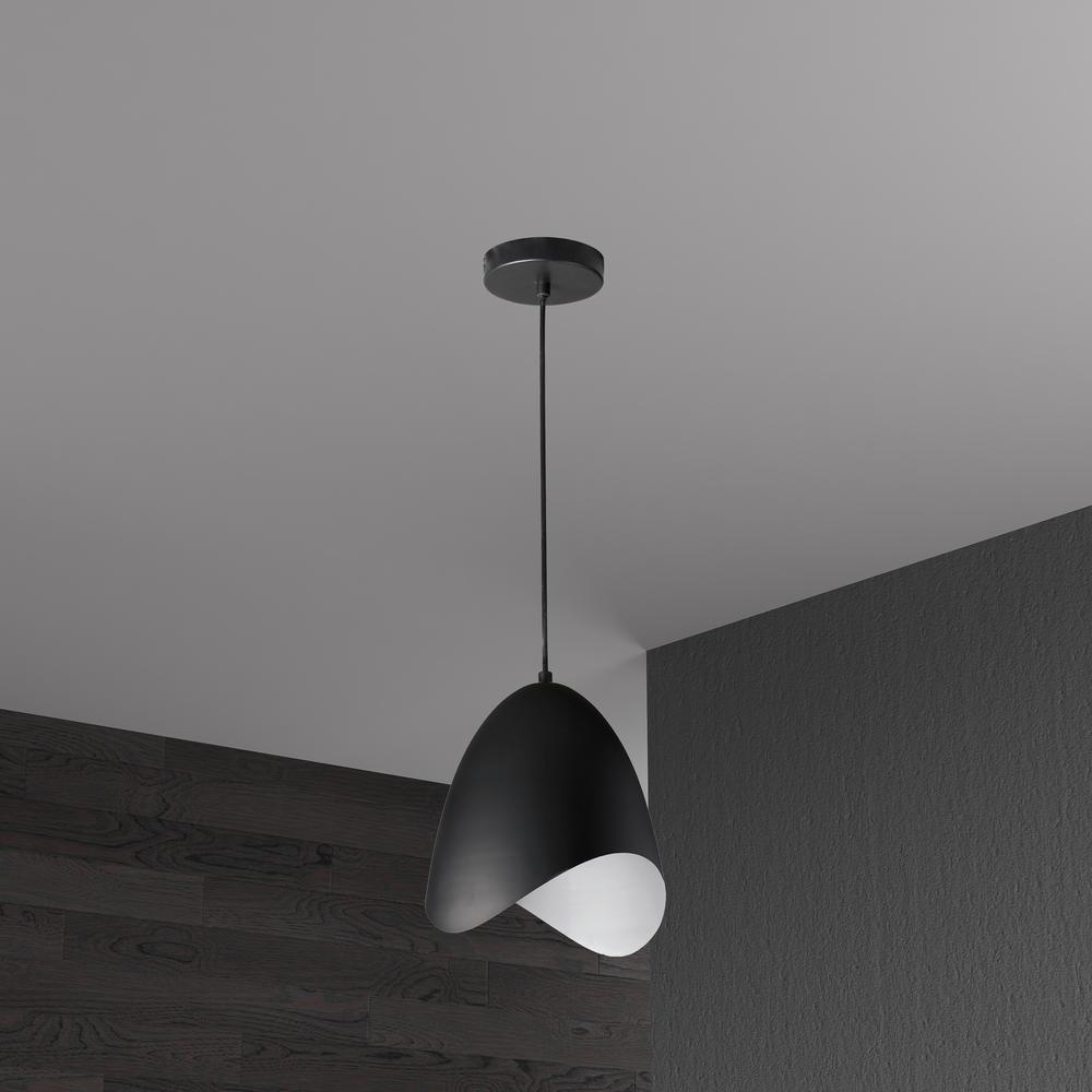 1LT Steel Pendant, Black Finish. Picture 2