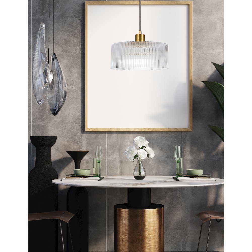 1 Light Pendant in Aged Brass w/ Fluted Glass. Picture 3