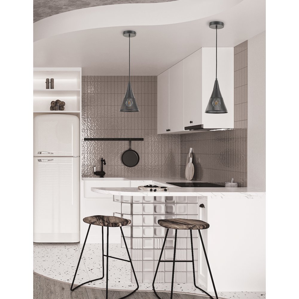 1 Light Pendant in Matte Black. Picture 2