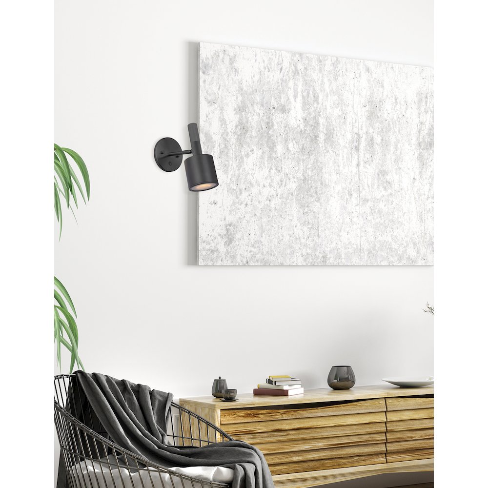 1 Light Wall Satin Chrome Matte Black with Frosted Diffuser. Picture 3