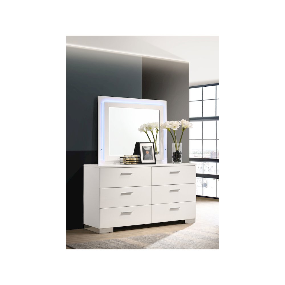 Felicity 6-drawer Dresser with LED Mirror White High Gloss. Picture 4