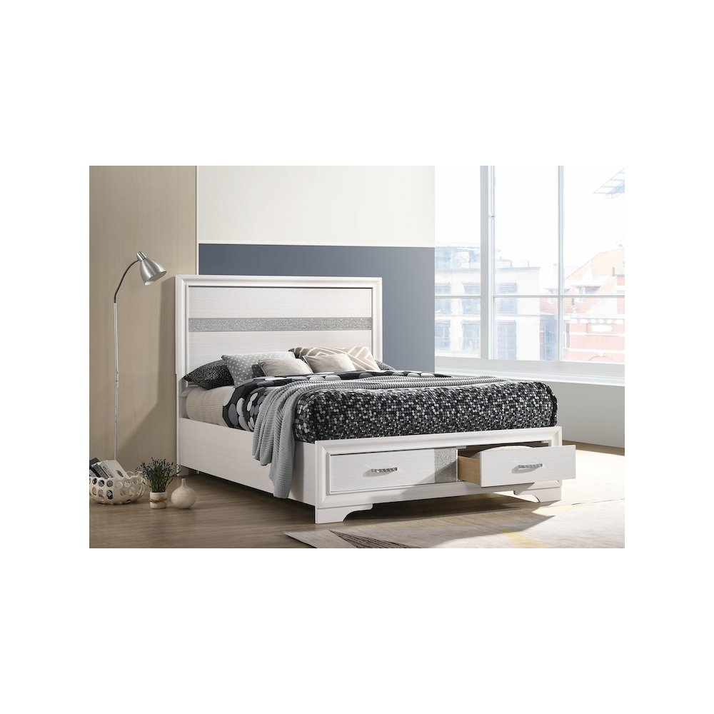 Miranda 51-inch Wood Full Storage Panel Bed White. Picture 11