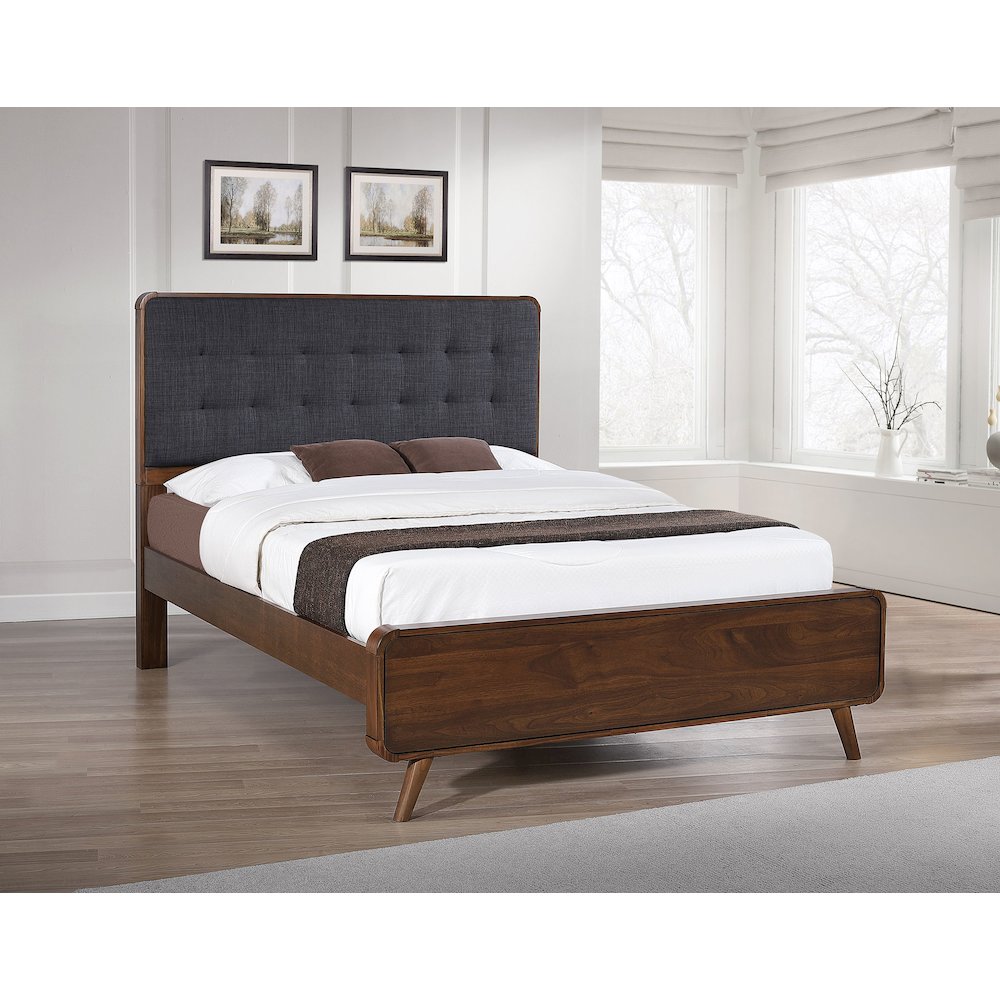 Robyn Wood Queen Panel Bed Dark Walnut. Picture 8