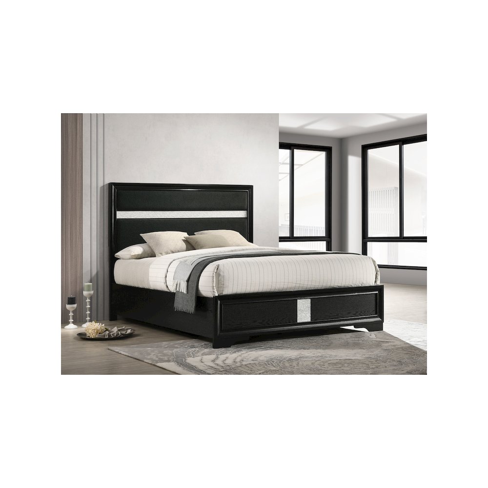 Miranda 54-inch Upholstered Queen Panel Bed Black. Picture 6