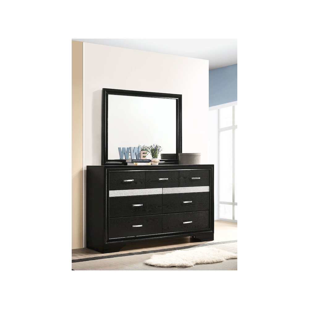 Miranda 7-drawer Dresser with Mirror Black. Picture 11